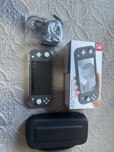 Nitendo switch Lite Desbloqueado 