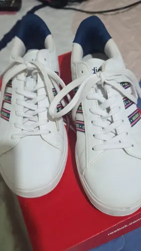 Tenis Adidas Feminino número 35 seminovo