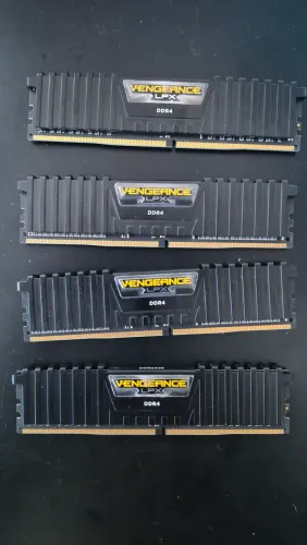 Memória RAM 16GB