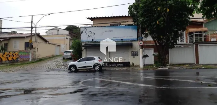 Casa à venda no bairro Vila Industrial em Campinas