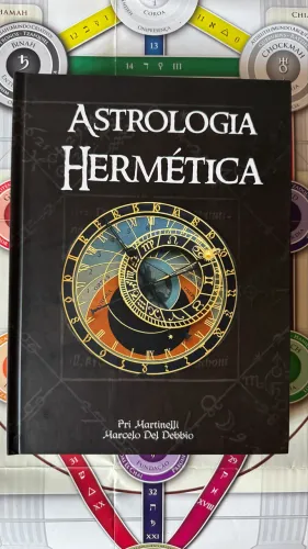 Livro Astrologia Hermética - Marcelo Del Debbio