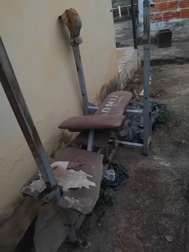 Banco de academia