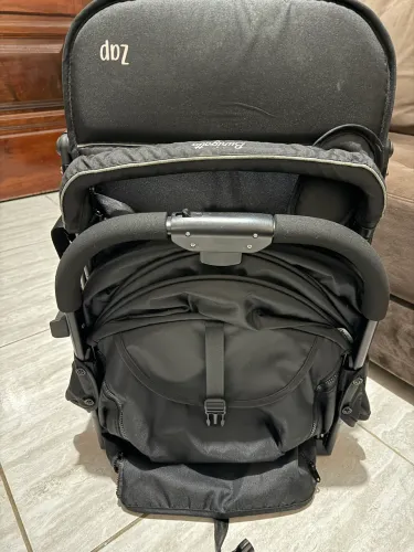 Carrinho De Bebê de Passeio Burigotto Zap Preto