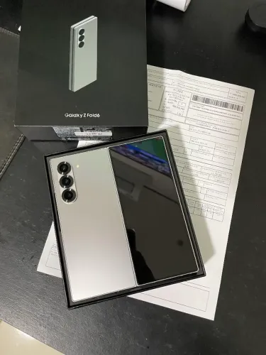 Galaxy Z Fold 6