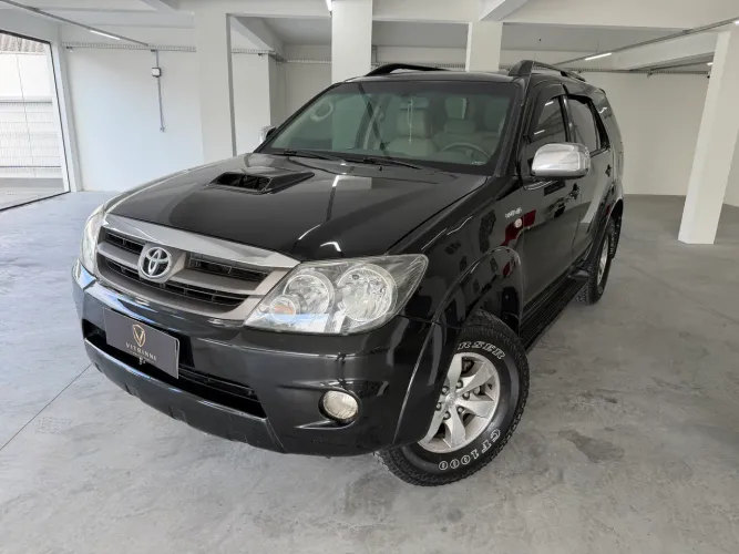 Toyota Hilux SW4 SRV D4-d 4X4 3.0 TDI Dies. AUT 2007
