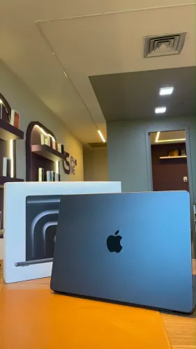 MacBook Pro m3 18/512gb 14 polegadas seminovo