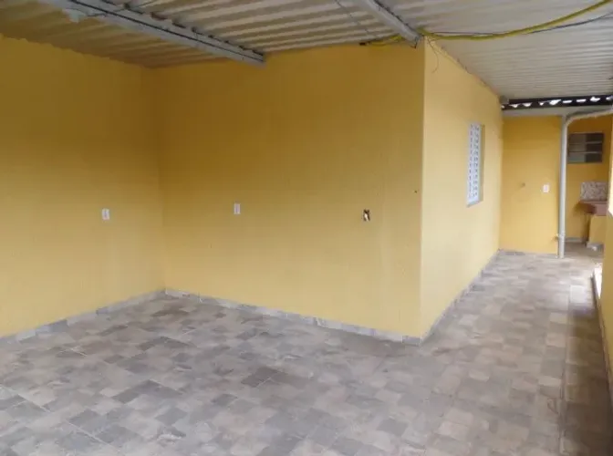 Vende-se casa no P Sul (PARCELADO)