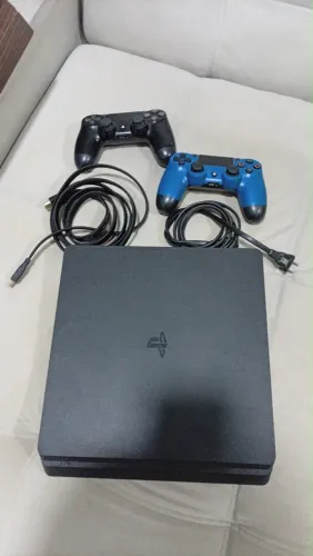 Ps4 semi novo