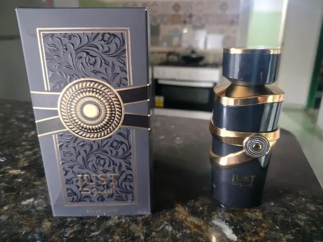 Perfume Just Aswad arabe