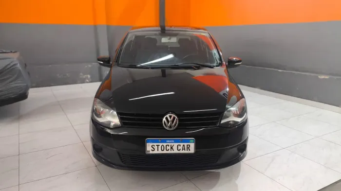 Volkswagen Fox 1.0 MI Total Flex 8V 5P 2012