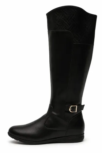 VENDO EXCELENTE BOTA CANO LONGO MARROM