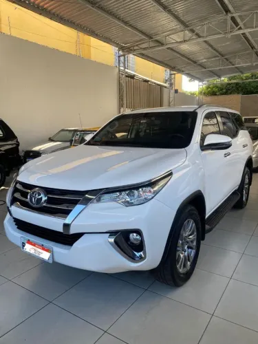 Toyota Hilux SW4 SRV 4X2 2.7 Flex 16V Aut. 2019