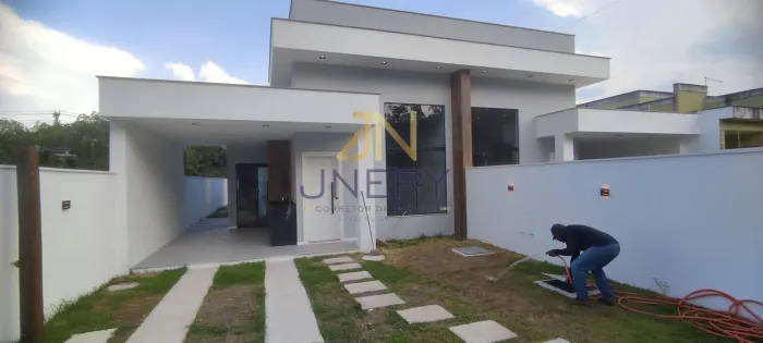 Alto Padrão para Venda em Rio das Ostras, Colinas, 3 dormitórios, 1 suíte, 2 banheiros, 2