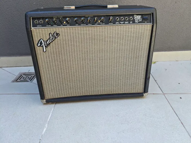 Amplificador Fender Stage 112 SE