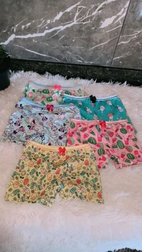Calcinha infantil nova