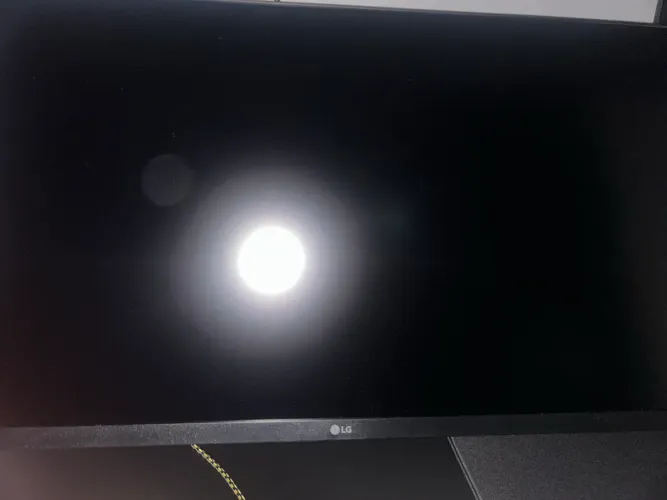 Monitor LG UltraGear 27GN750-27" IPS Full HD, 240Hz, 1ms