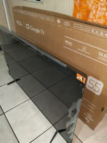 TV de 55 polegadas nova