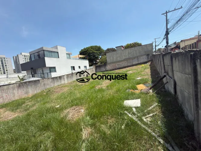Terreno à venda no bairro Parque Maracanã - Contagem/MG