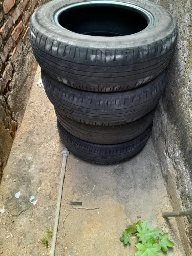 Pneu