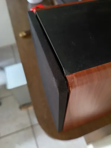 Monitor de áudio tomate