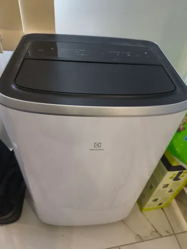 AR-CONDICIONADO PORTÁTIL ELETROLUX