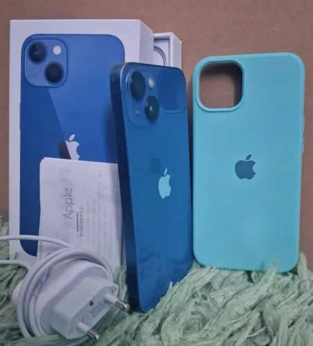 iPhone 13 seminovo