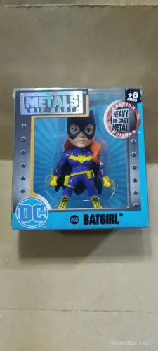 Batgirl DC metal figure 