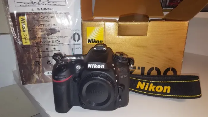 Câmera Nikon D7100