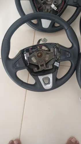 Volante reformado injetado