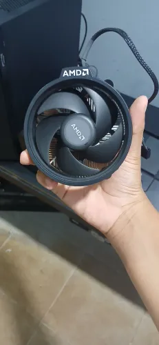 Cooler box AMD stock
