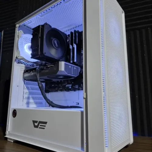 PC Gamer Ryzen 7 5700x + RTX 5060 8GB + 16GB RAM + NVME 1TB + B550M