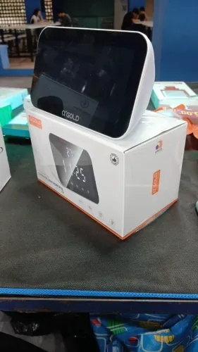 Rádio Relógio Caixa De Som branca Bluetooth 15W   Som Potente e Design Moderno