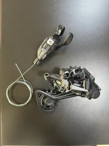 Câmbio e passador shimano Xt 12 velocidades