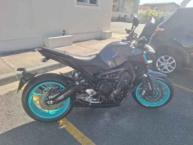 MT-09