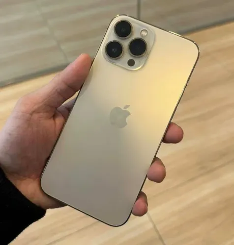 iPhone 13 Pro Max gold excelente