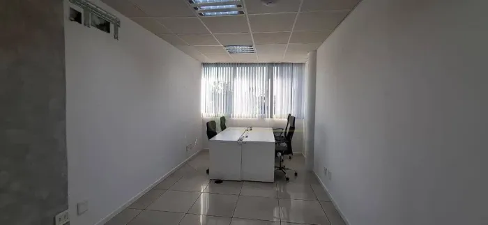 Sala Comercial para Alugar no Corporate Park