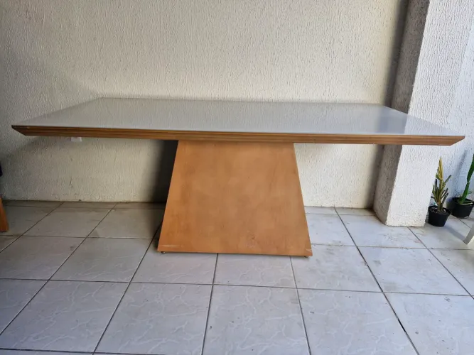 Vendo Mesa com Tampo de Vidro Laqueado
