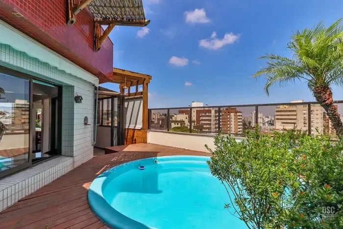Cobertura Duplex 185 metros 3 quartos 1 vaga no bairro Petrópolis - Porto Alegre - RS