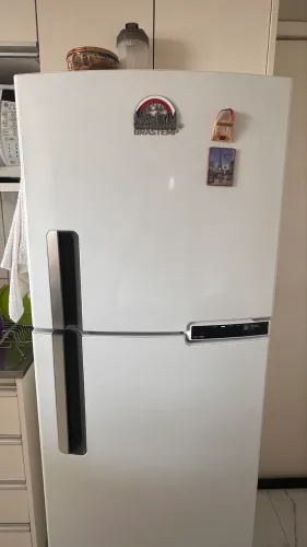 Geladeira Brastemp Frost Free Branca , 375 L