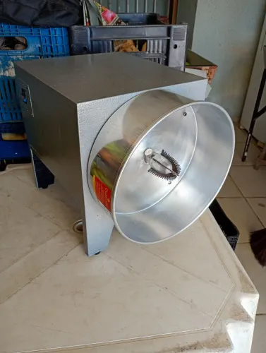 Rapa coco elétrico
