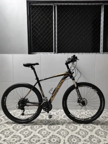 BICICLETA MTB ABSOLUTE ARO 29 - FREIOS A DISCO + COMPONENTES SHIMANO DEORE 