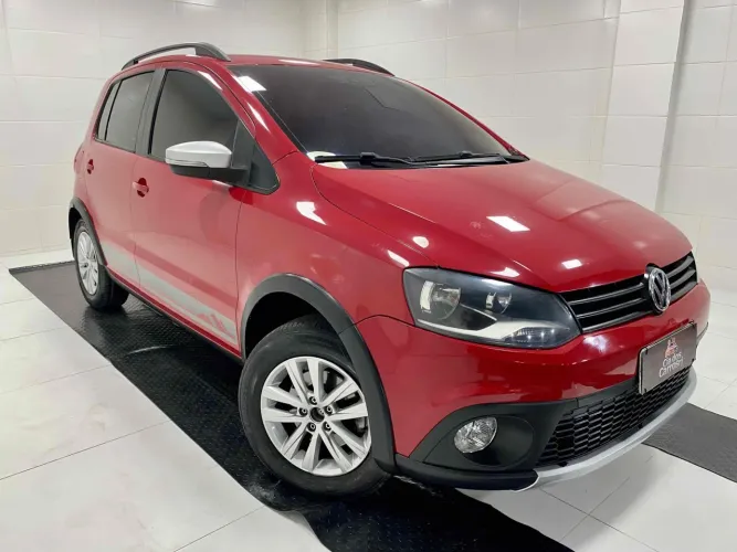 Volkswagen Crossfox 1.6 T. Flex 16V 5P 2014