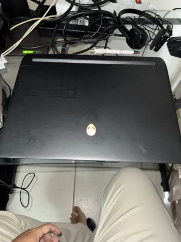 Alienware M15 R6 - RTX 3060 - i5-11400 USADO
