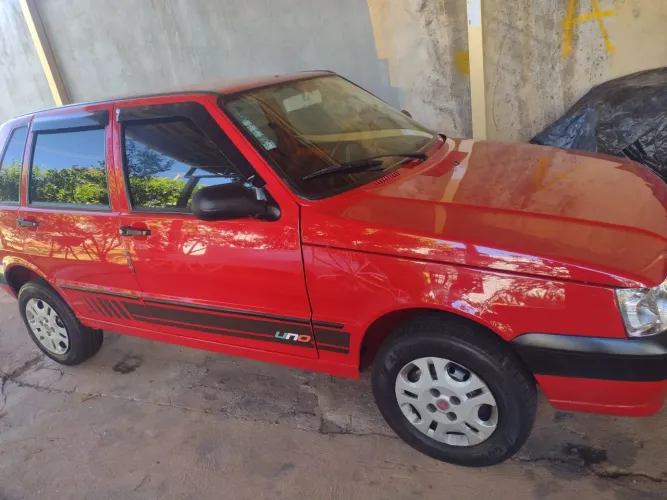 Fiat Uno Mille 1.0 Fire/ F.flex/ Economy 4P 2012