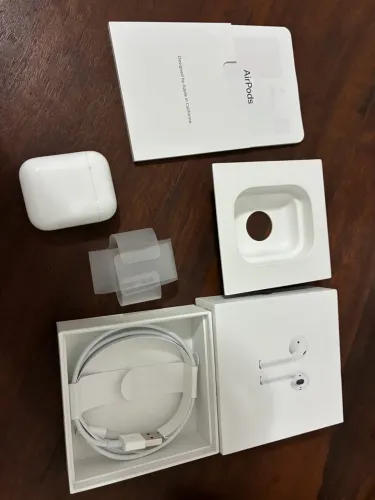 Apple Airpods 2 - Segunda geração