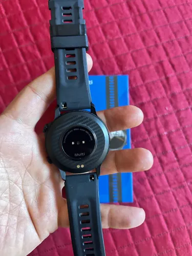 Smartwatch G2R seminovo com GPS integrado 