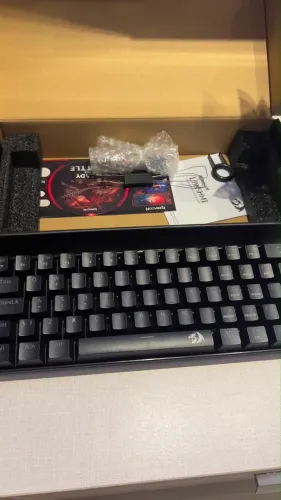 Teclado Mecânico Redragon Lakshmi