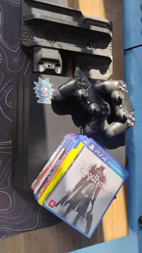 PS4 PRO 1TB