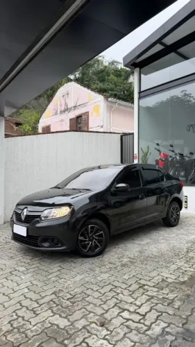 Renault Logan Expression Hi-flex 1.6 8V 4P 2014