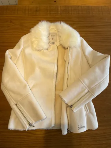 Casaco Guess Off White - TAM 10